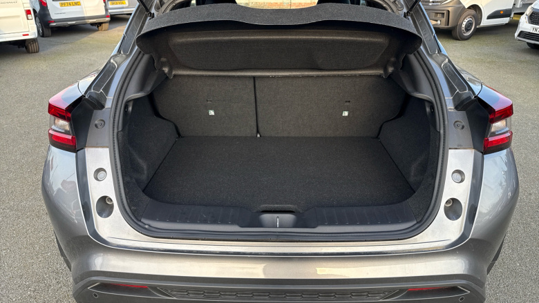 Nissan Juke 1.0 DiG-T N-Connecta 5dr Petrol Hatchback